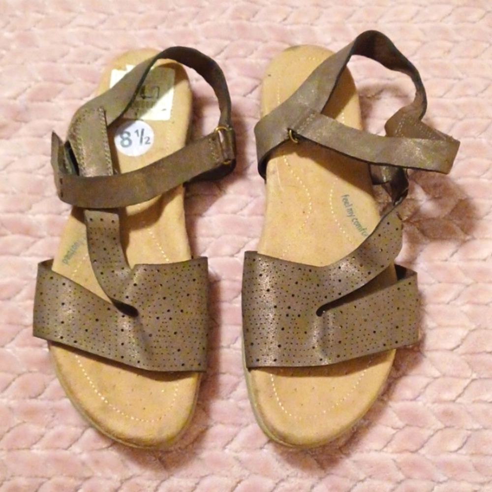 Nicole Taupe Sandals